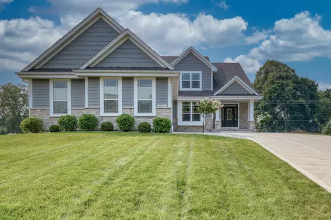 n72w23733 Butler, Sussex, WI 53089