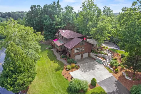 6215 Riesch, West Bend, WI 53095