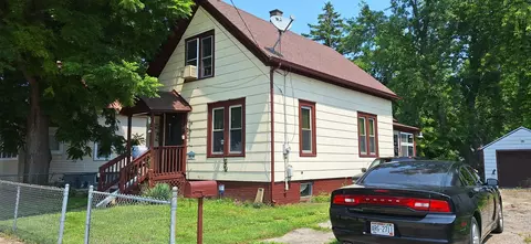 4827 14th, Kenosha, WI 53140