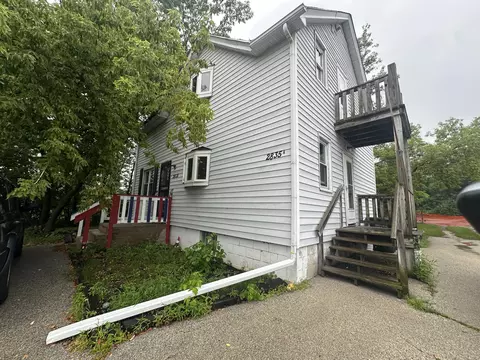 2835 W College #2835A, Milwaukee, WI 53221