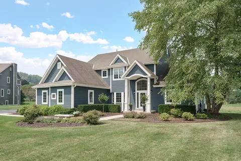 w289n4159 Farm Vly, Delafield, WI 53072