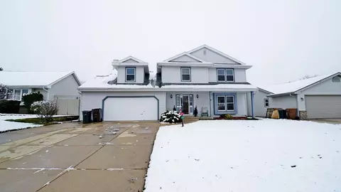 1315 Edgewood, South Milwaukee, WI 53172