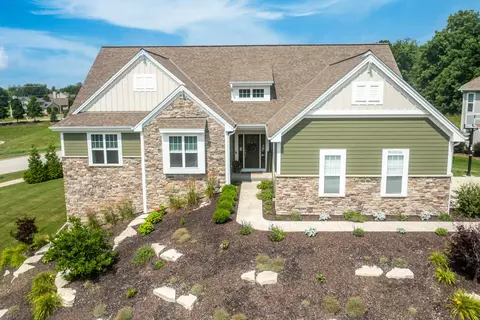 w239n7521 High Rdg, Sussex, WI 53089