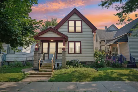 2923 W Cherry #2923A, Milwaukee, WI 53208