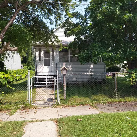 5039 26th, Kenosha, WI 53140