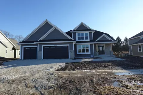 n48w21601 Martha, Menomonee Falls, WI 53051