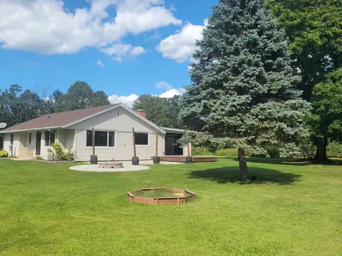 n6282 River Heights Drive, Plymouth, WI 53073