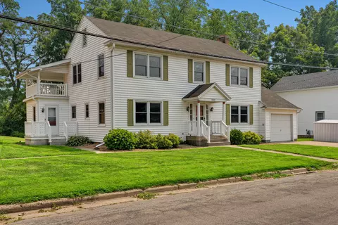 16870 S 5th, Galesville, WI 54630