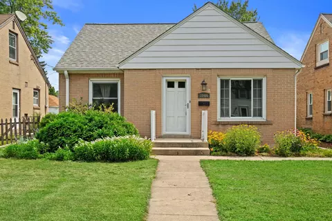 3044 N 79th, Milwaukee, WI 53222