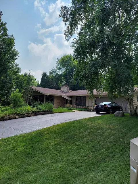 Undisclosed, Brookfield, WI 53045