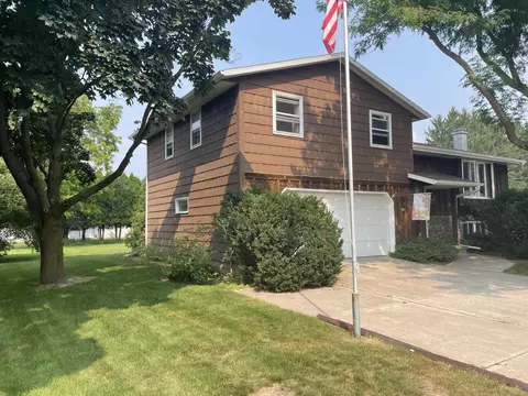 230 Harvest, Manitowoc, WI 54220