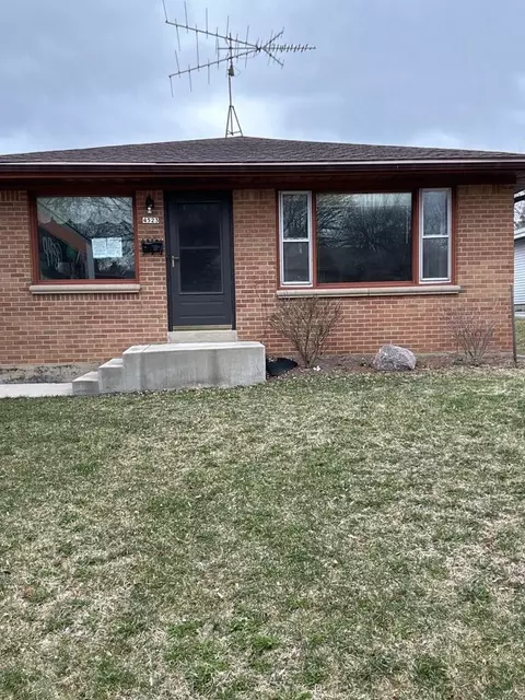 4523 S Taylor, Milwaukee, WI 53207