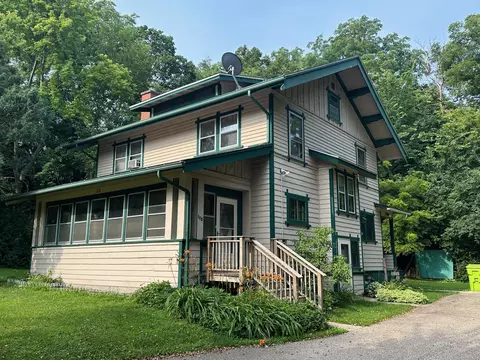 112 Vine, Delavan, WI 53115