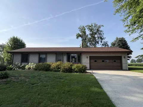 2315 Hickory, New Holstein, WI 53061