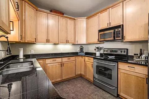 1888 N Humboldt #301, Milwaukee, WI 53202