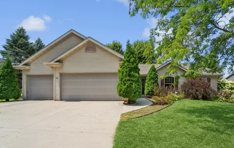 1415 Lisa, New Holstein, WI 53061