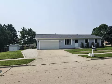 2302 S 12th, Manitowoc, WI 54220