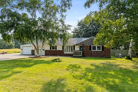 7216 County Highway G, Franklin, WI 54230
