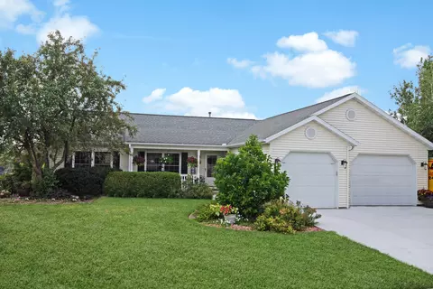 337 Sunburst, Twin Lakes, WI 53181