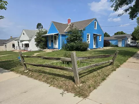 3730 S 5th, Milwaukee, WI 53207