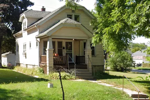 4685 N 19th, Milwaukee, WI 53209