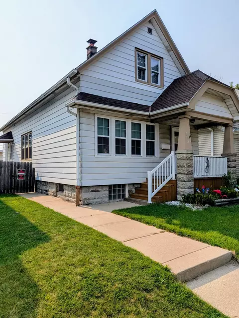 2673 S 30th, Milwaukee, WI 53215