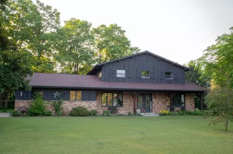 2079 Patrick, Trenton, WI 53095