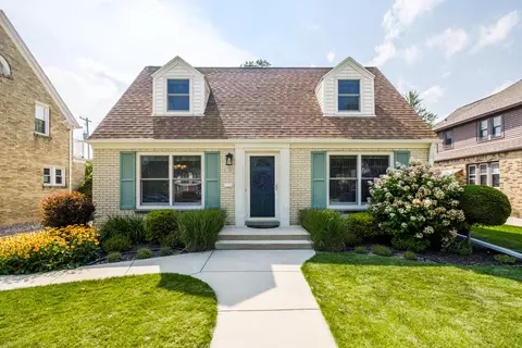 2531 N 83rd, Wauwatosa, WI 53213