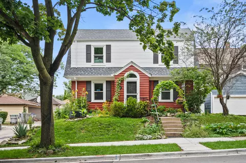 520 E Montana, Milwaukee, WI 53207