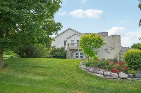 9221 S 51st, Franklin, WI 53132