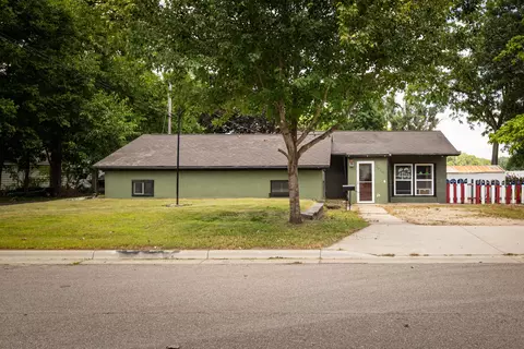1619 Hayes, La Crosse, WI 54603