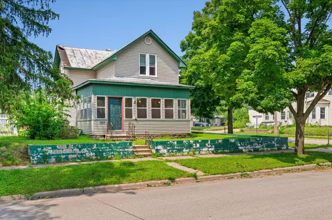 1353 Kane, La Crosse, WI 54603