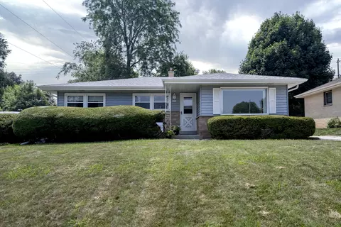 1803 Elm, South Milwaukee, WI 53172