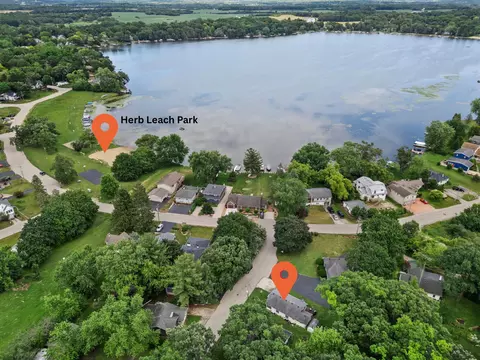 7950 Greendale, Burlington, WI 53105