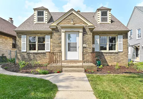 3227 N 58th, Milwaukee, WI 53216