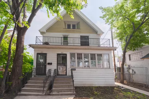 1820 S 60th #1822, West Allis, WI 53214