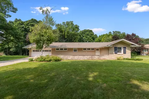 1955 Melody, Brookfield, WI 53005