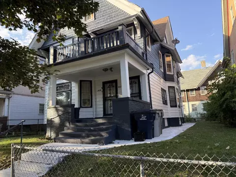 2408 W Hadley #2410, Milwaukee, WI 53206