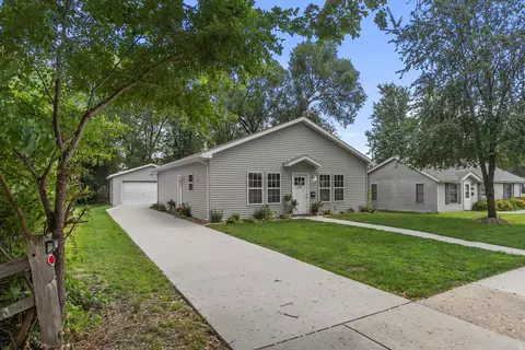 1645 S Willard, Janesville, WI 53546