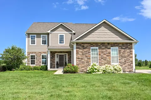 1166 Waterstone, Grafton, WI 53024