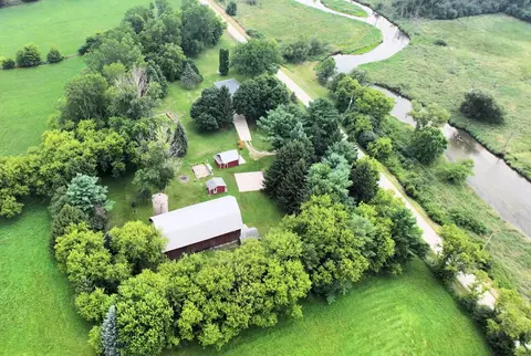 w650 East River Drive, Concord, WI 53066