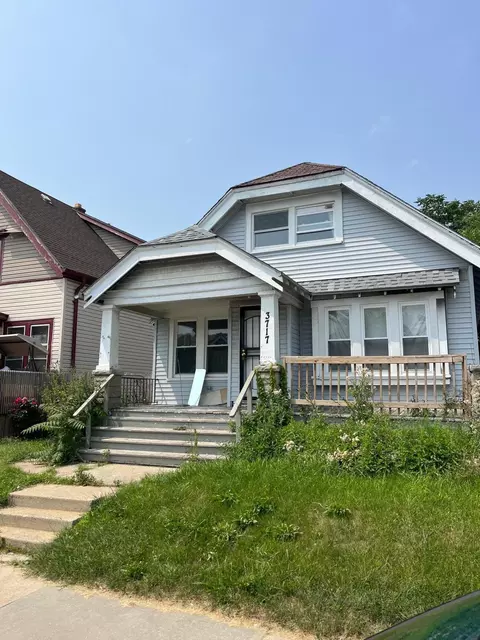 3717 N 27th, Milwaukee, WI 53216