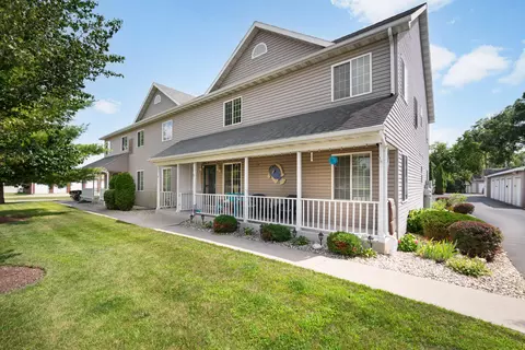 55 Stark #14, Williams Bay, WI 53191
