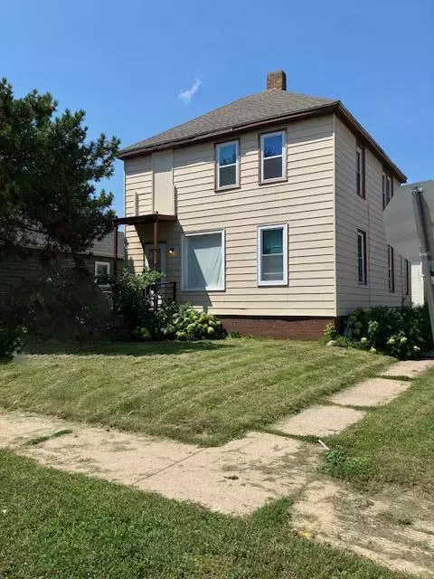 6018 20th, Kenosha, WI 53143
