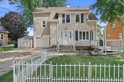 612 W Burnett, Beaver Dam, WI 53916