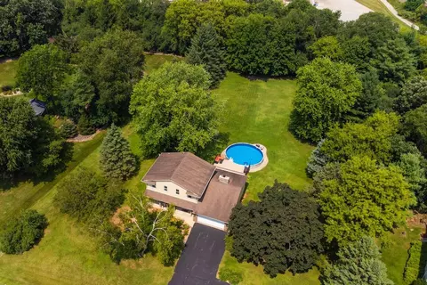 326 Cymric, Wales, WI 53183
