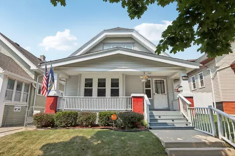 1305 S 26th, Milwaukee, WI 53204