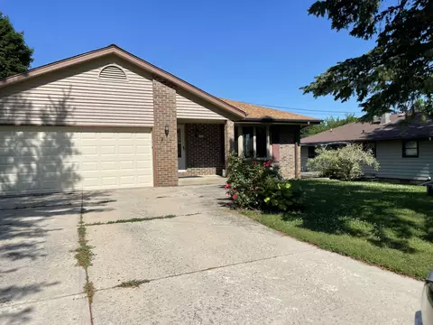 1515 S 170th, New Berlin, WI 53151