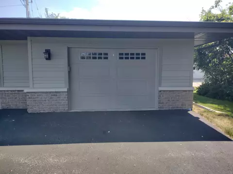 507 Garfield #10G, Fond Du Lac, WI 54935