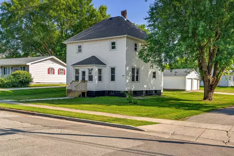 15695 E 2nd, Ettrick, WI 54627
